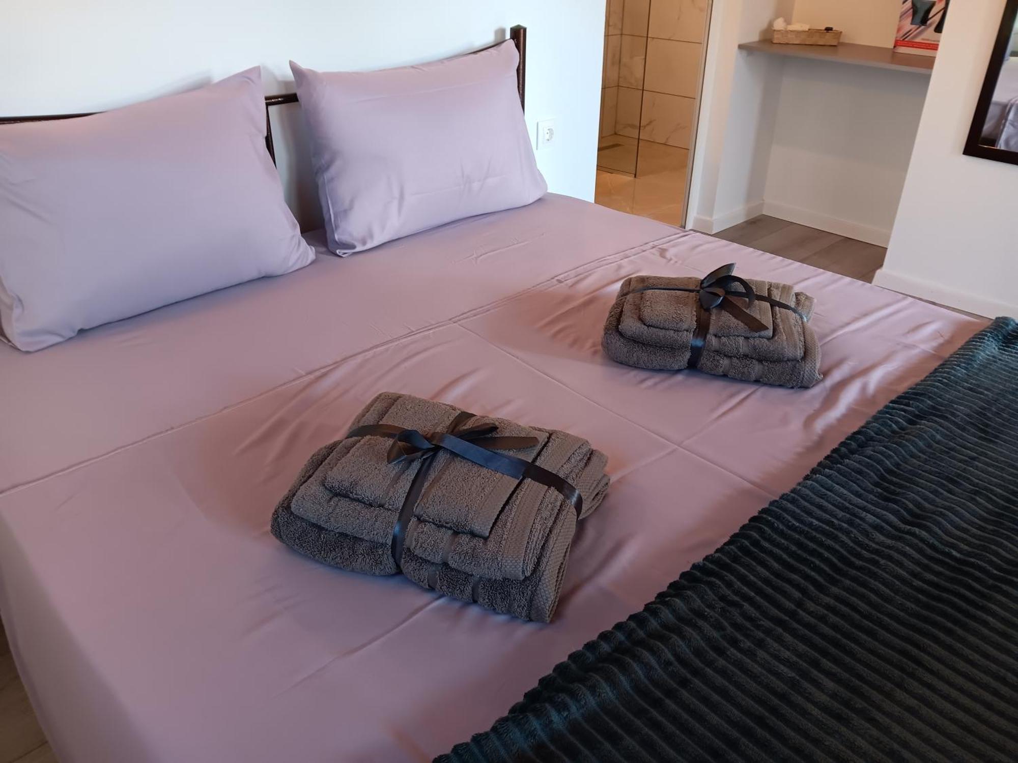 Apartment Tolis Himare