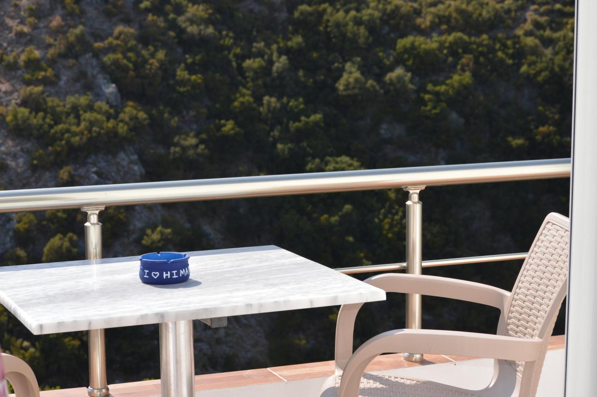 Tolis * Himara